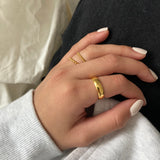 Classy Ring