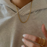 Classy Ring